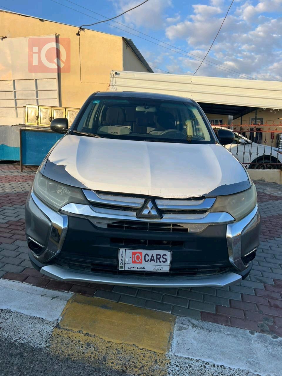 ميتسوبيشي اوتلاندر